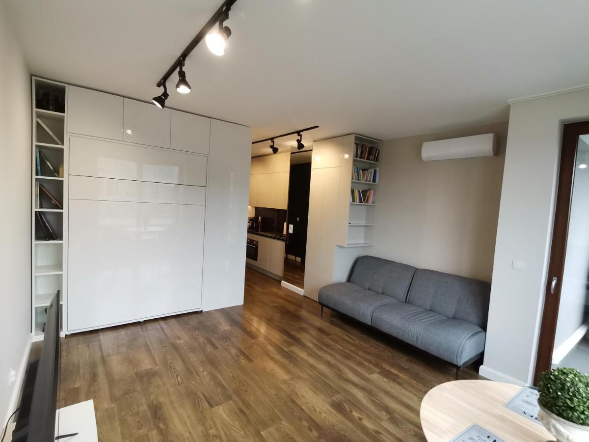 Nowoczesny Apartament Z Widokiem Διαμέρισμα Βαρσοβία Εξωτερικό φωτογραφία